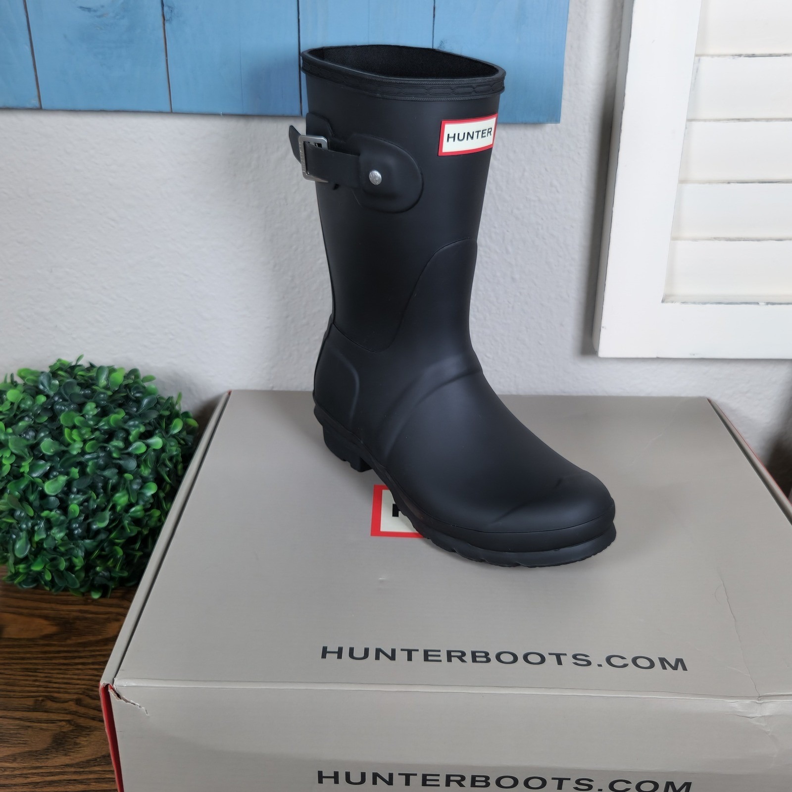 Hunter Women's Original Short-O Matte Black Rain Boots Size 6 Us Rubber